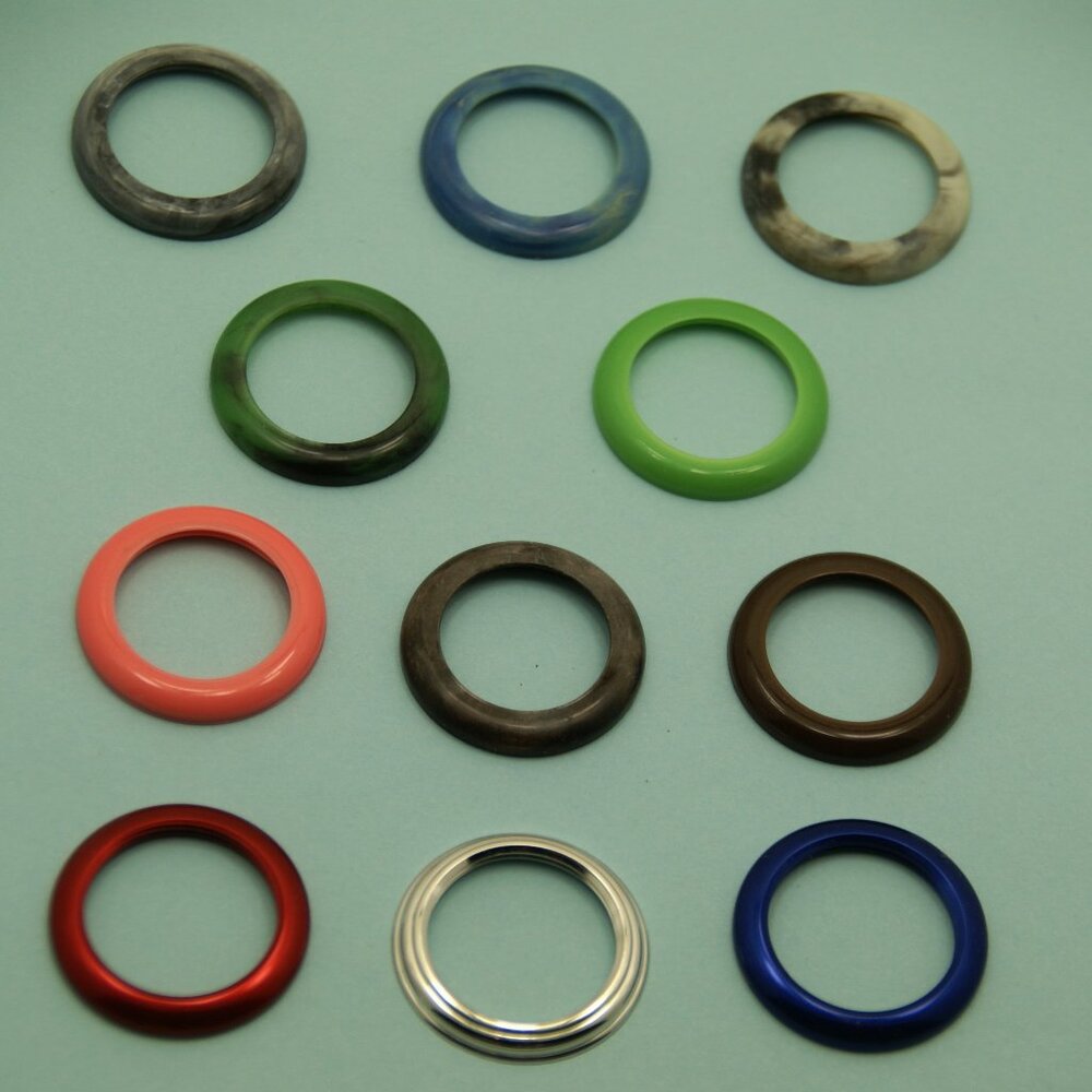New 11 Pc -Vintage Plastic & Metal Bezel Set - For Gucci 1100 Watch - Gift Pouch